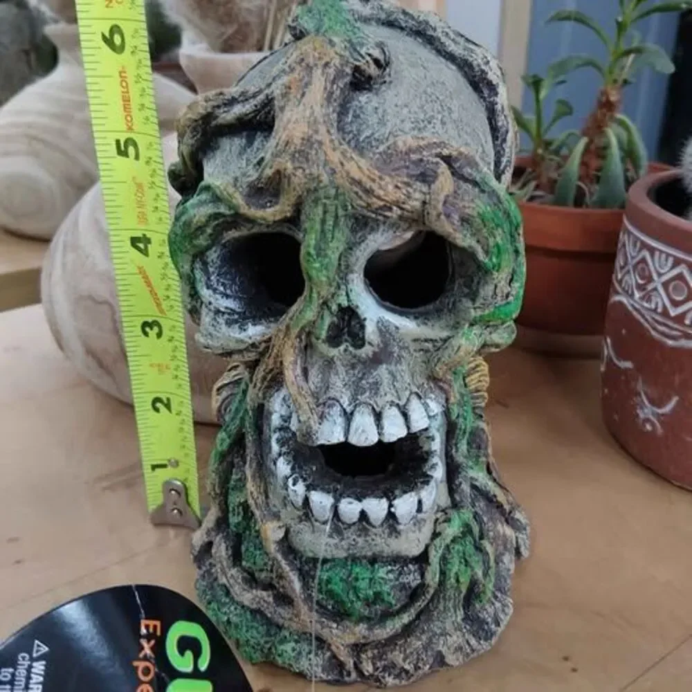 Glo Fish aquarium decoration ornament SKULL resin 6 in XL size fluorescent NEW